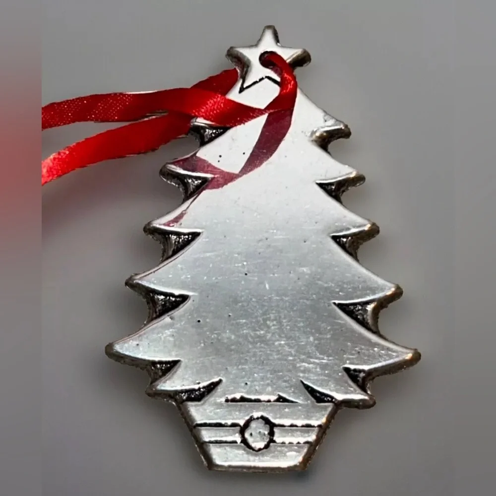 Vintage Wilton Columbia PA Pewter Christmas Ornament -Tree